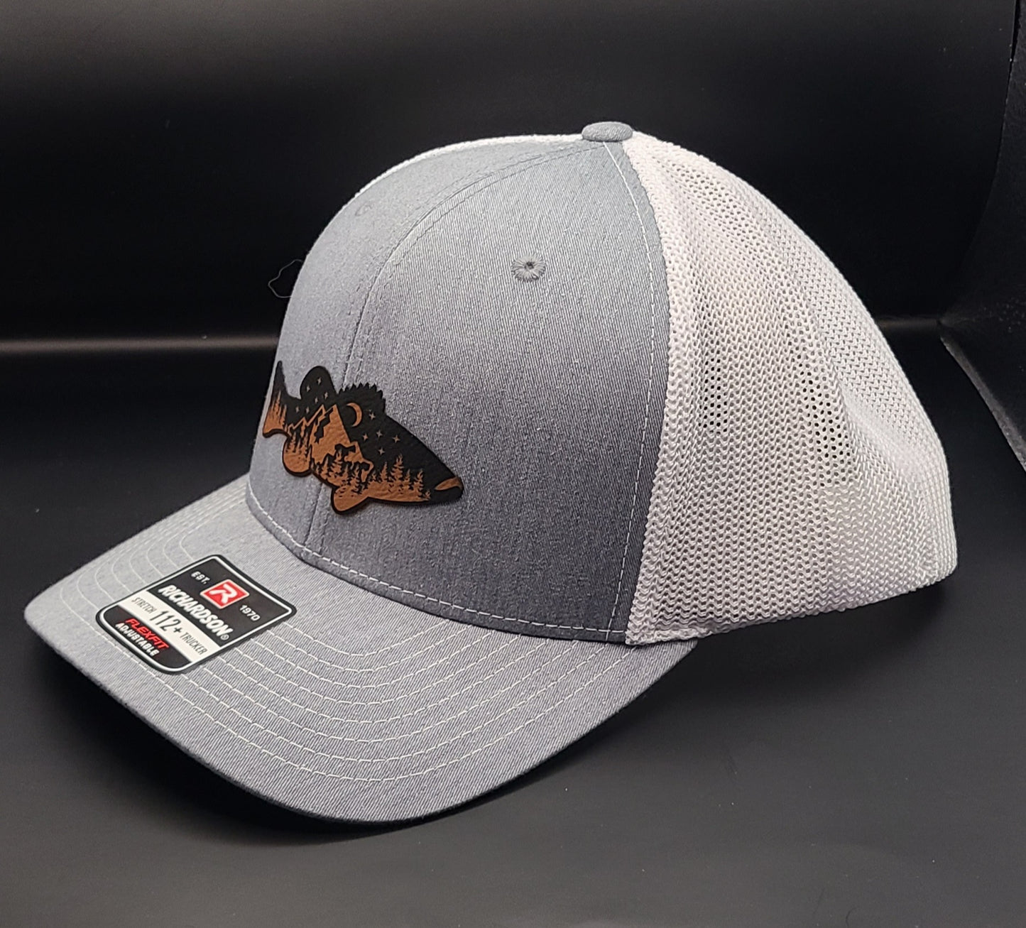 TRUCKER HAT WITH BASS/FISH PATCH (HEATHER GREY/WHITE MESH)